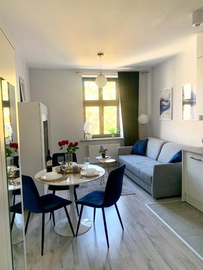 Apartament W Centrum Miasta Лодзь Экстерьер фото